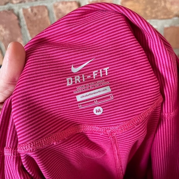 Nike Pink Striped Athletic Capri Pants - Picture 6 of 6